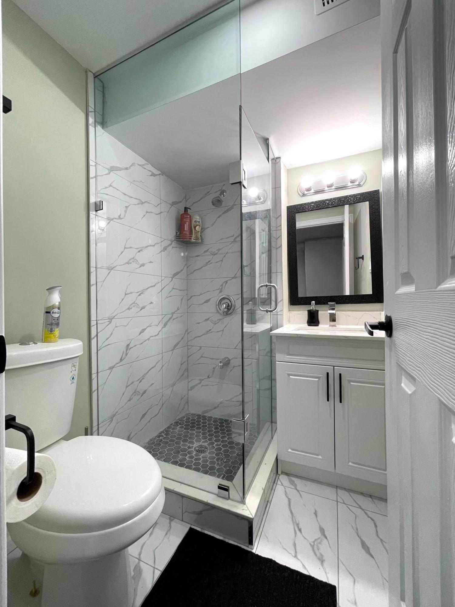 Niagara Falls Bnb 15 Mins Away From Falls Thorold Exterior photo