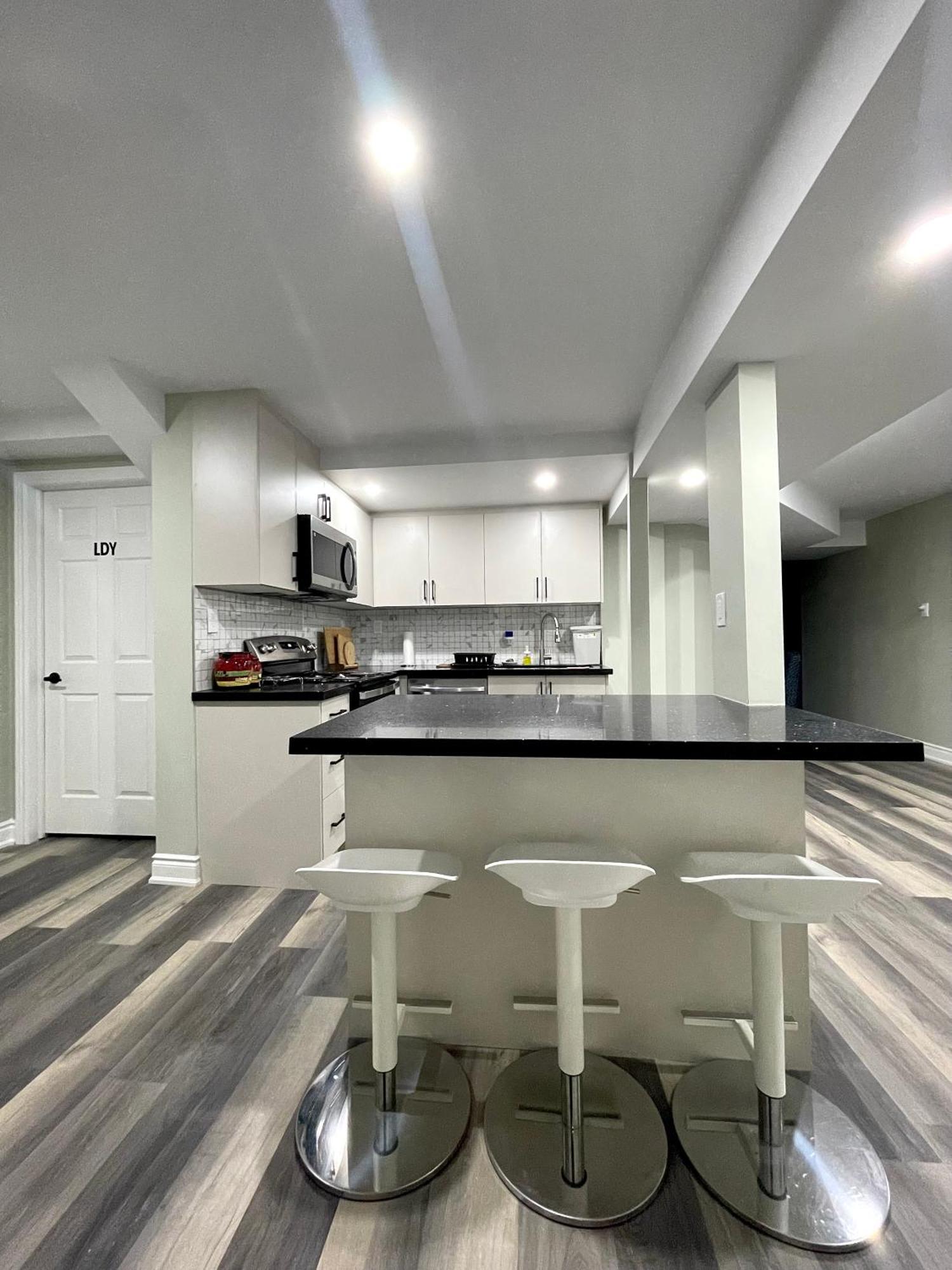 Niagara Falls Bnb 15 Mins Away From Falls Thorold Exterior photo